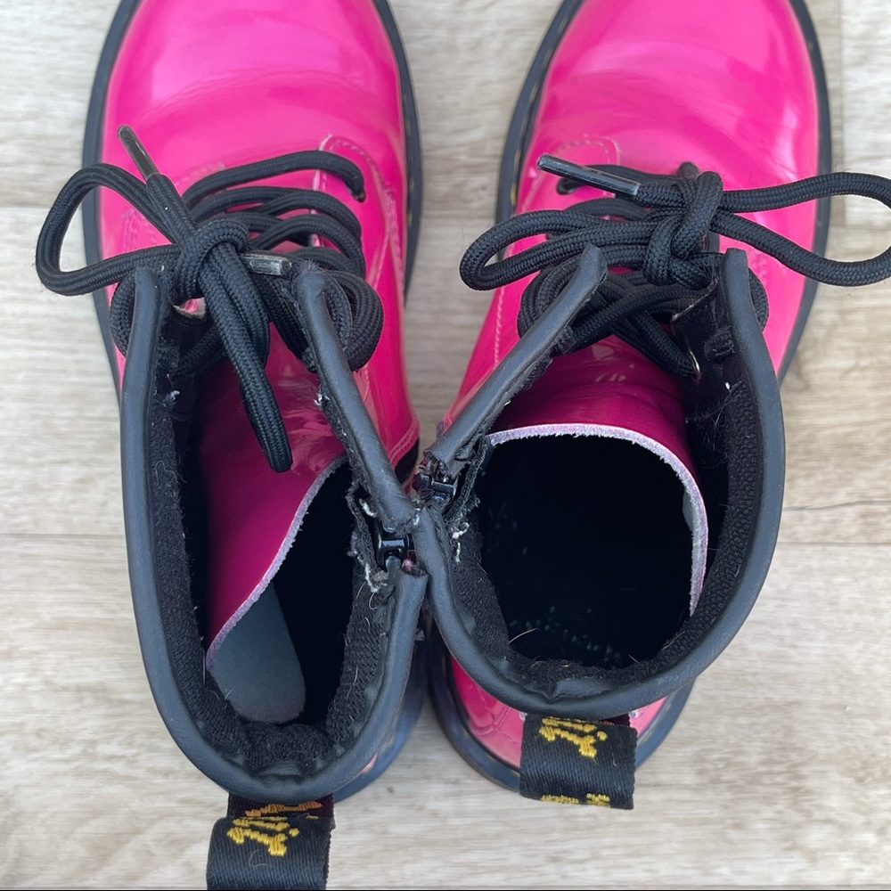 Dr.Martens Patent Pink 8 eye Lace up Boot 1460W - Picture 7 of 9